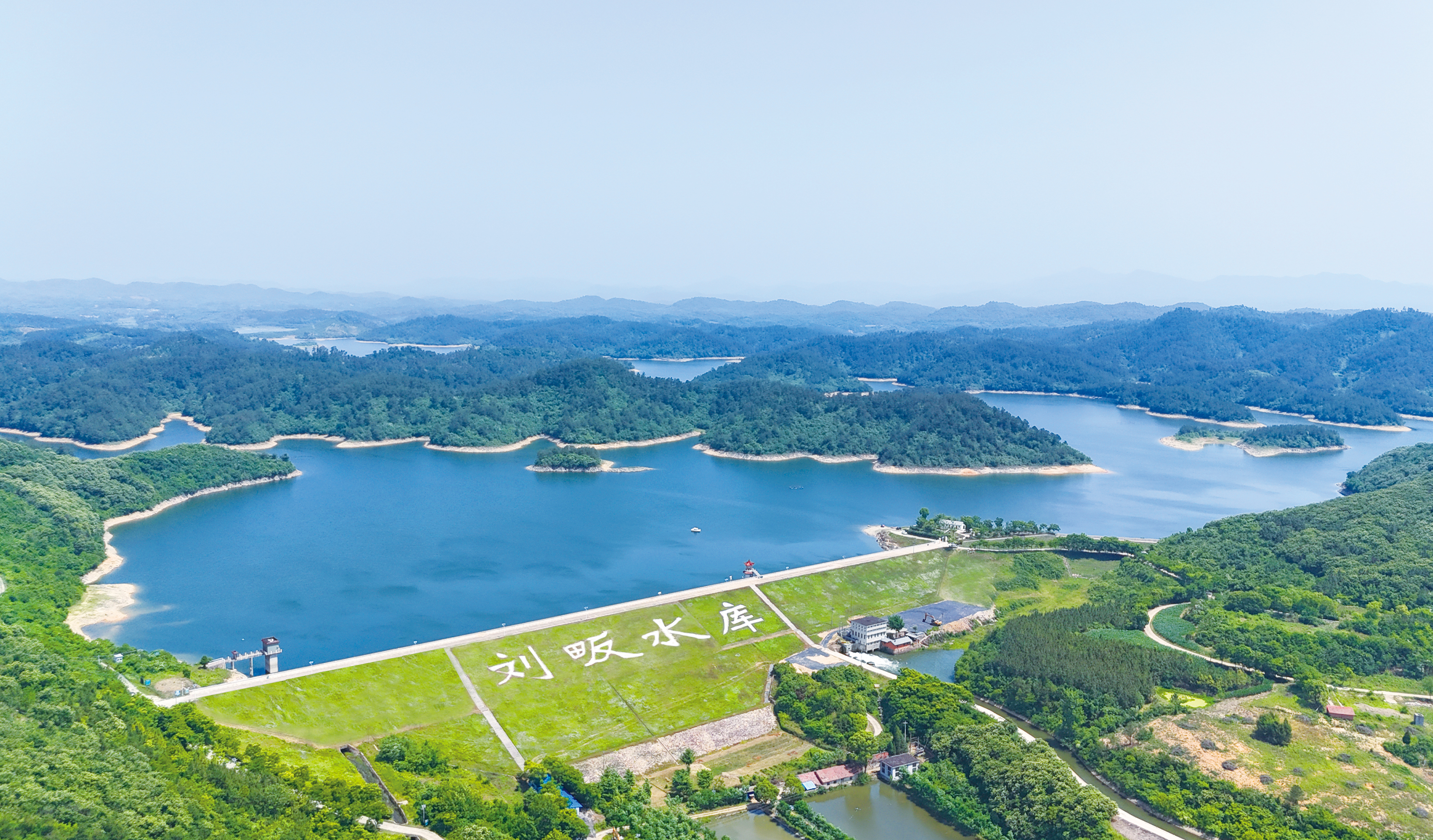 京山市刘畈水库除险加固工程施工PC总承包.jpg